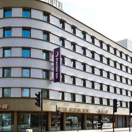 Premier Inn London Woolwich ภายนอก รูปภาพ